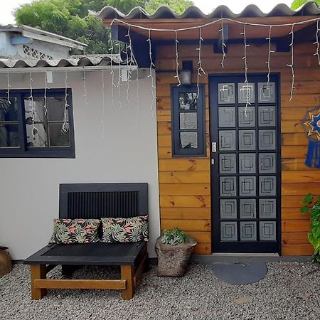 Villacasamarela Mini Casinhas De Hospedes Rio Vermelho Florianópolis 객실 사진