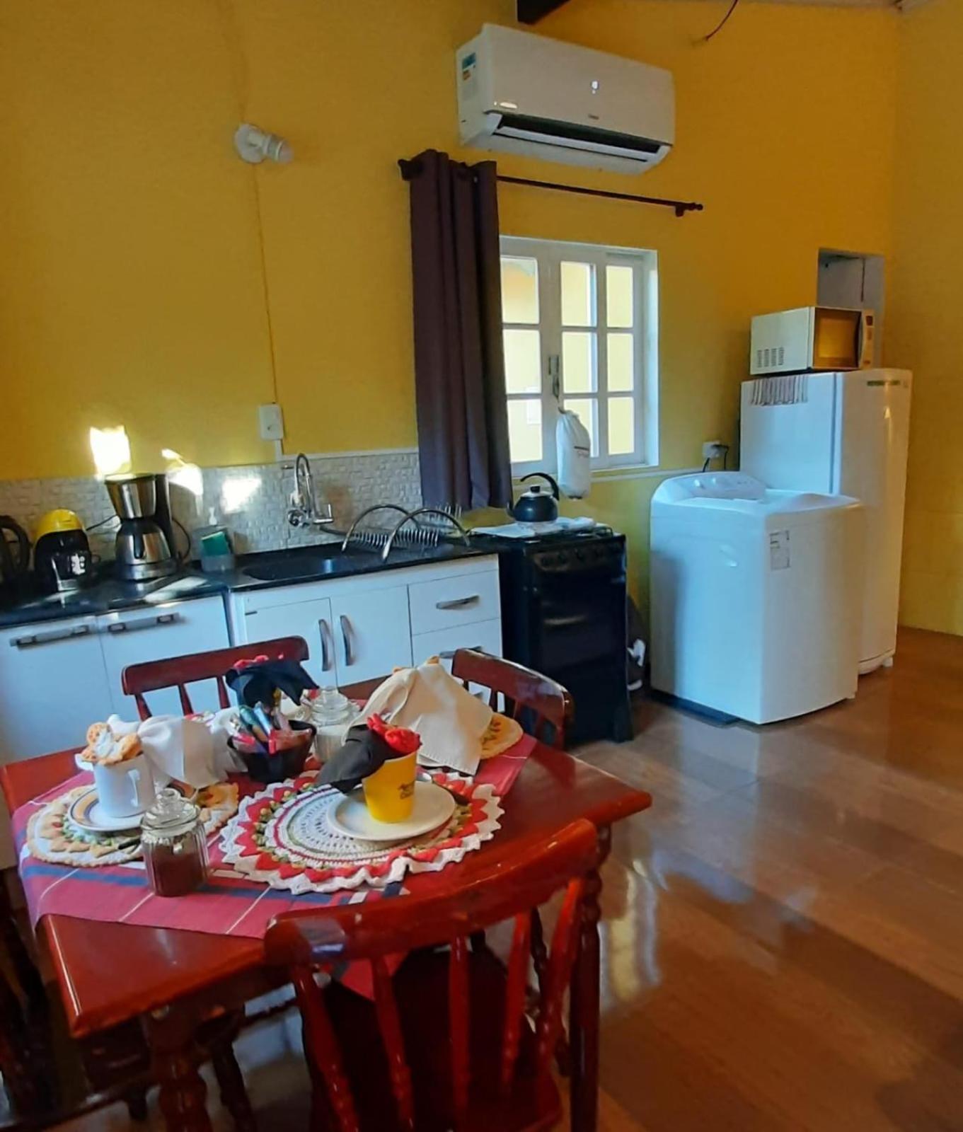 Villacasamarela Mini Casinhas De Hospedes Rio Vermelho Florianópolis 외부 사진